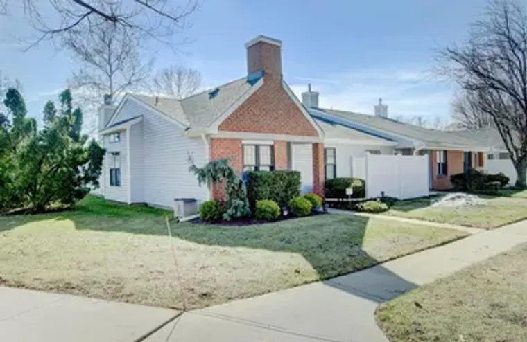 136 WYCOFF WAY, EAST BRUNSWICK, NJ, 0881..., East Brunswick, NJ 08816