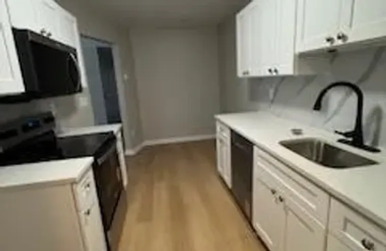 140 AMBERLY DR J, MATAWAN, NJ, 07726, Matawan, NJ 07726