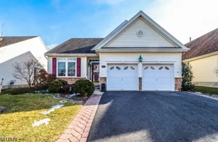 3 BRAY CT, FRANKLIN TWP., NJ, 08873, Franklin Twp., NJ 08873