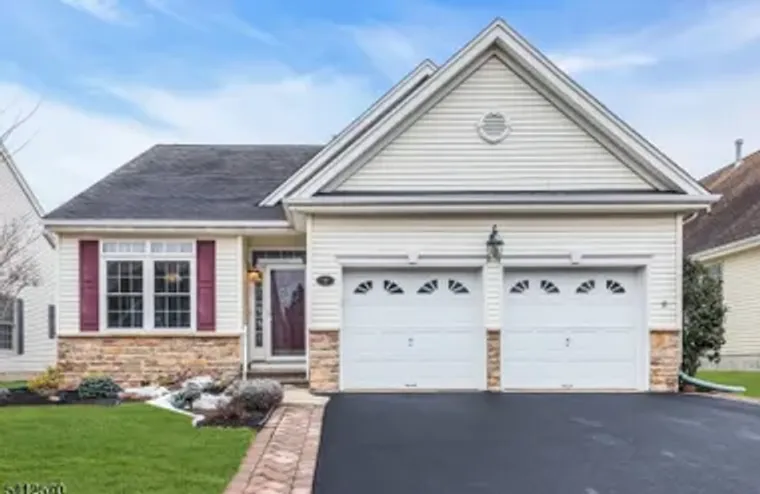 3 BRAY CT, FRANKLIN TWP., NJ, 08873, Franklin Twp., NJ 08873