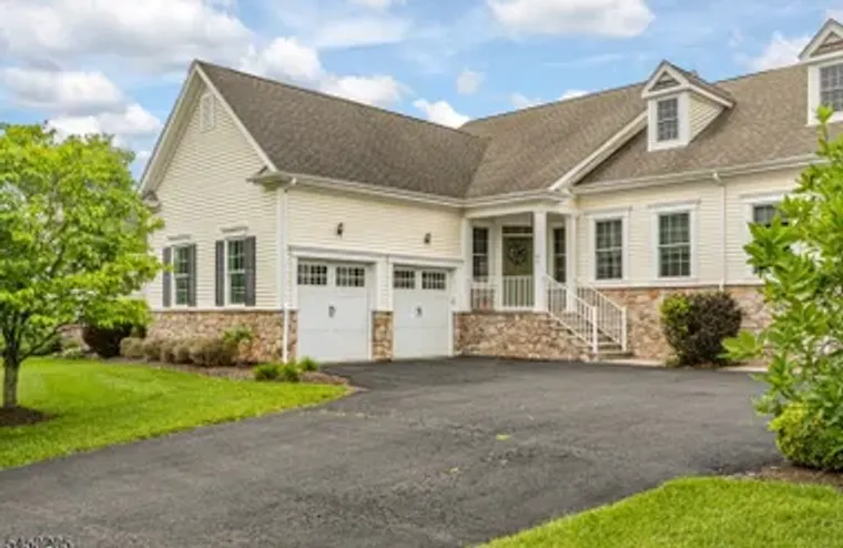 61 BEDFORD DR, MONTGOMERY TWP., NJ, 0855..., Montgomery Twp., NJ 08558