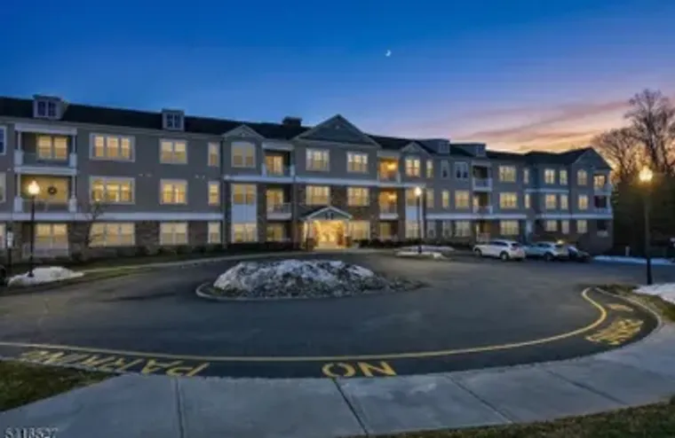 5208 VETERANS DR, ROCKAWAY TWP., NJ, 078..., Rockaway Twp., NJ 07885