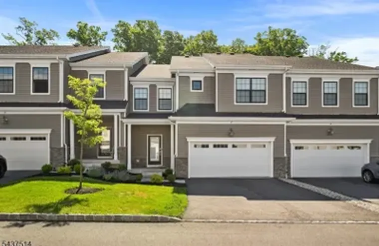 17 KELSCH DR, MORRIS PLAINS BORO, NJ, 07..., Morris Plains Boro, NJ 07950
