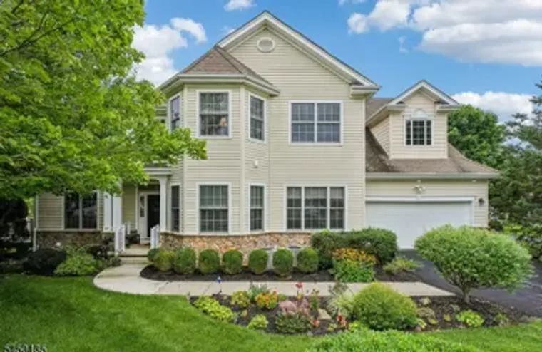 14 KESTREL CT, WASHINGTON TWP., NJ, 0788..., Washington Twp., NJ 07882