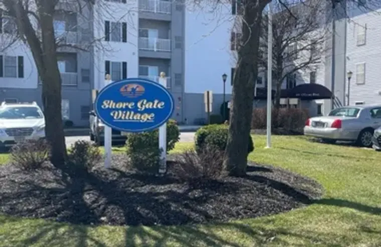 100 JOHN T O LEARY BLVD 327, SOUTH AMBOY..., South Amboy City, NJ 08879