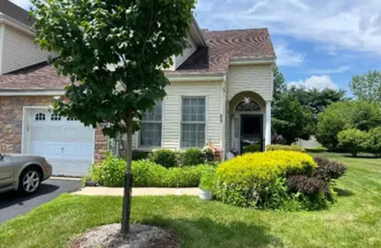 99 SARATOGA CT, FRANKLIN TWP., NJ, 08873, Franklin Twp., NJ 08873