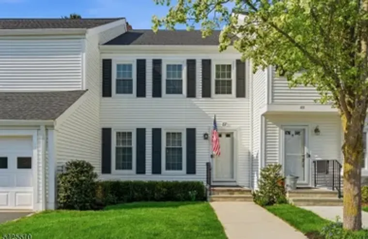87 HAMPSHIRE DR, MENDHAM BORO, NJ, 07945, Mendham Boro, NJ 07945