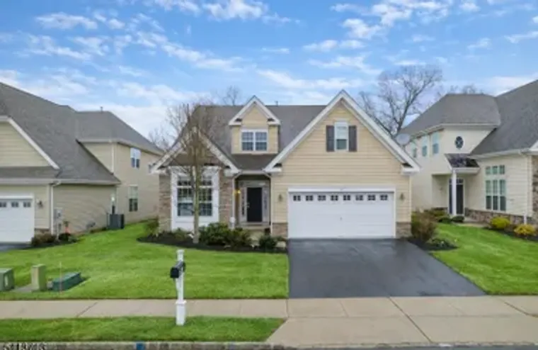 47 SCHINDLER CT, FRANKLIN TWP., NJ, 0887..., Franklin Twp., NJ 08873