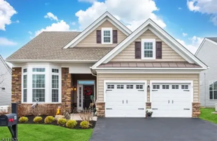 32 GORDON WAY, MOUNT OLIVE TWP., NJ, 078..., Mount Olive Twp., NJ 07836