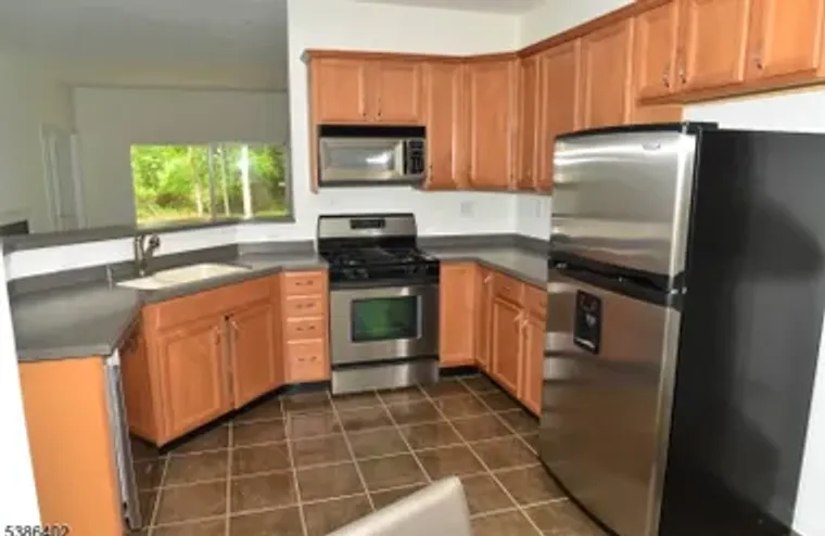 2103 NEVILLE CT, FRANKLIN TWP., NJ, 0887..., Franklin Twp., NJ 08873