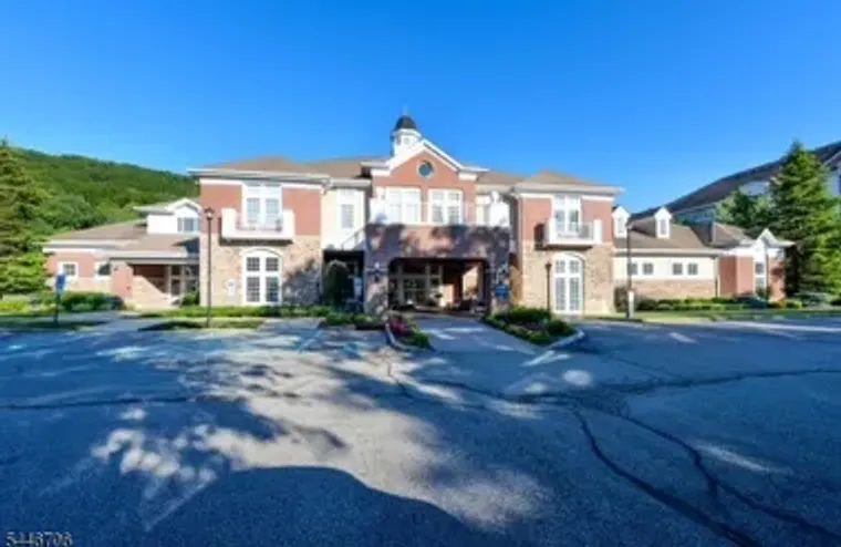 2107 WARRENS WAY 107, WANAQUE BORO, NJ, ..., Wanaque Boro, NJ 07465