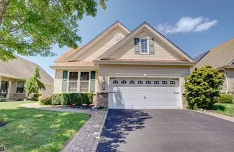 19 REPUBLIC ROW, FRANKLIN TWP., NJ, 0887..., Franklin Twp., NJ 08873