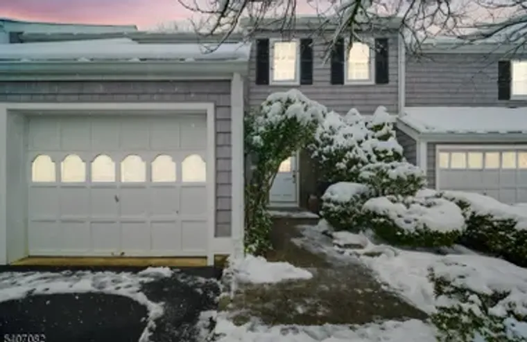 6 HAMPSHIRE DR, MENDHAM, NJ, 07945, Mendham, NJ 07945