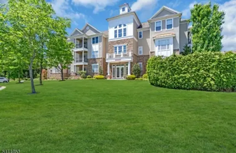 1103 ENCLAVE CIR, FRANKLIN TWP., NJ, 088..., Franklin Twp., NJ 08873