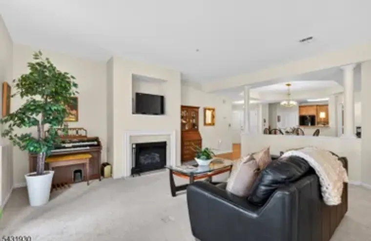 7101 RAVENSCROFT RD, CLIFTON CITY, NJ, 0..., Clifton City, NJ 07013