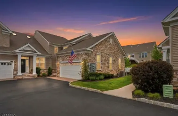 8 VAN CLEEF DR, READINGTON TWP., NJ, 088..., Readington Twp., NJ 08889