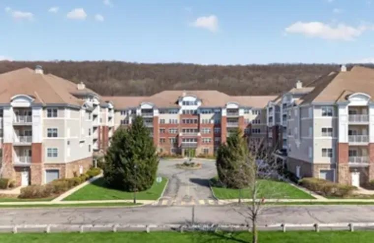 5213 WARRENS WAY 213, WANAQUE BORO, NJ, ..., Wanaque Boro, NJ 07465