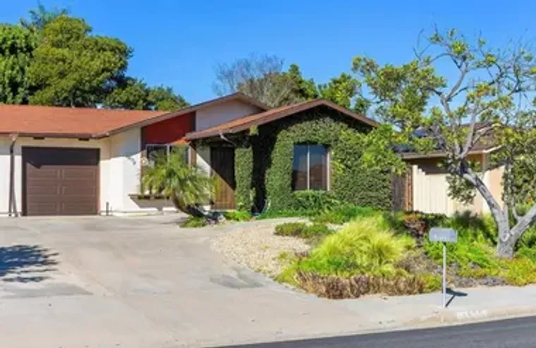 4558 GOLDEN RIDGE DR, OCEANSIDE, CA, 920..., Oceanside, CA 92056