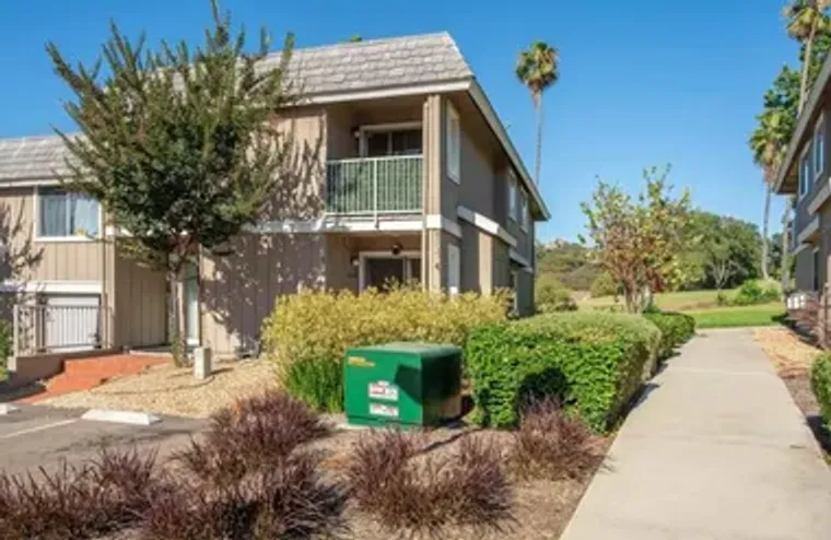 27735 MOUNTAIN MEADOW RD UNIT 19, ESCOND..., Escondido, CA 92026