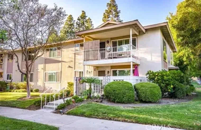 214 AVENIDA MAJORCA P, LAGUNA WOODS, CA,..., Laguna Woods, CA 92637