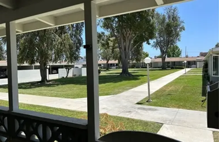 13881 THUNDERBIRD DR APT 66H, SEAL BEACH..., Seal Beach, CA 90740