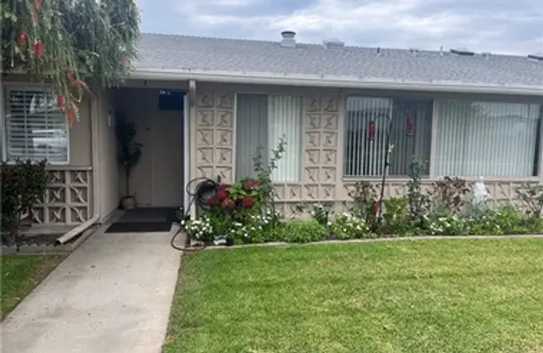 13171 SAINT ANDREWS DR APT 154J, SEAL BE..., Seal Beach, CA 90740