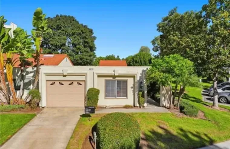 5512 PASEO DEL LAGO C, LAGUNA WOODS, CA,..., Laguna Woods, CA 92637