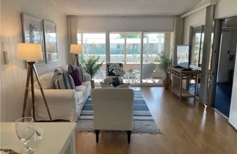 1421 GOLDEN RAIN RD 4 87F, SEAL BEACH, C..., Seal Beach, CA 90740