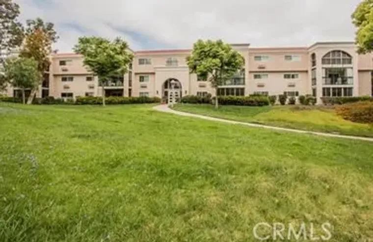 5500 PASEO DEL LAGO 1F, LAGUNA WOODS, CA..., Laguna Woods, CA 92637