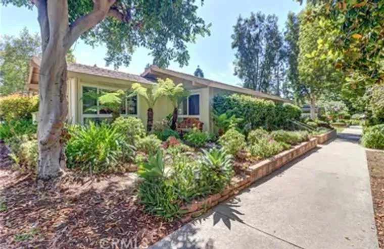 134 AVENIDA MAJORCA A, LAGUNA WOODS, CA,..., Laguna Woods, CA 92637