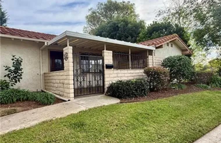 3068 VIA SERENA C, LAGUNA WOODS, CA, 926..., Laguna Woods, CA 92637