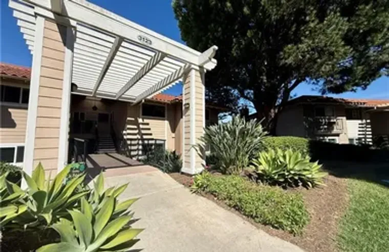 3123 VIA SERENA Q, LAGUNA WOODS, CA, 926..., Laguna Woods, CA 92637