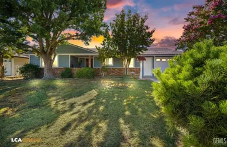 416 RIVER OAKS DR, BAKERSFIELD, CA, 9330..., Bakersfield, CA 93309