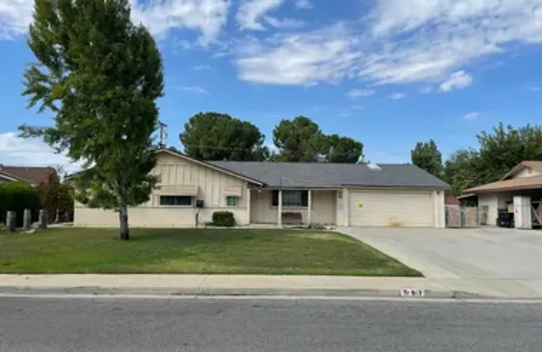 917 CHERRY HILLS DR, BAKERSFIELD, CA, 93..., Bakersfield, CA 93309