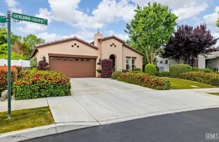 101 GUILDEN GROVR WAY, BAKERSFIELD, CA, ..., Bakersfield, CA 93312