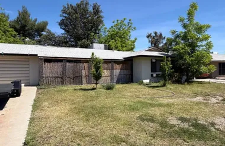 6001 BEL AIRE WAY, BAKERSFIELD, CA, 9330..., Bakersfield, CA 93309