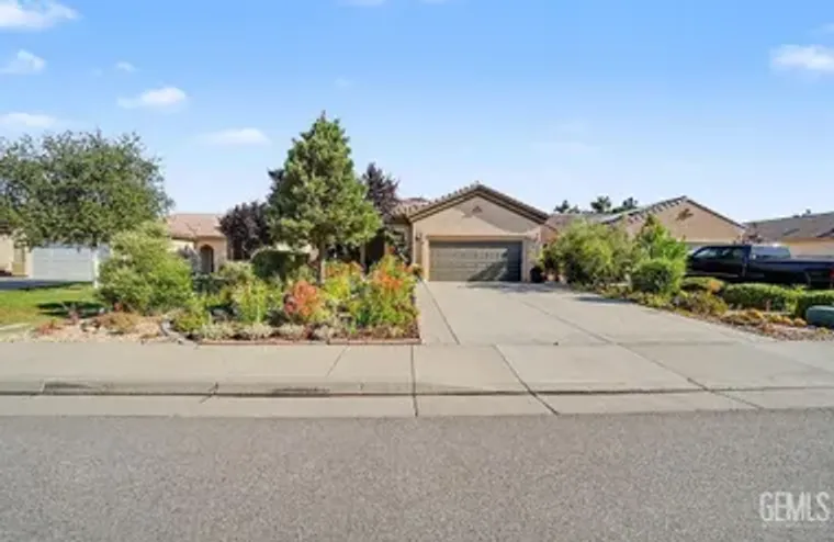 13308 STERLING HEIGHTS DR, BAKERSFIELD, ..., Bakersfield, CA 93306
