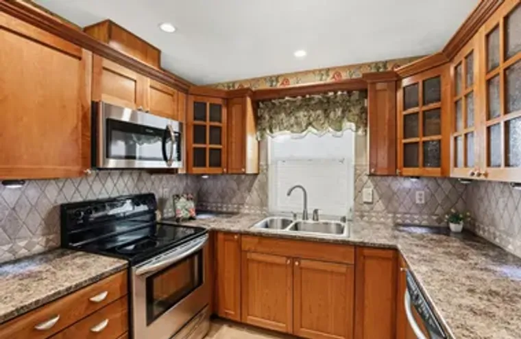 7526 SUNFAIRE LN, SACRAMENTO, CA, 95828, Sacramento, CA 95828