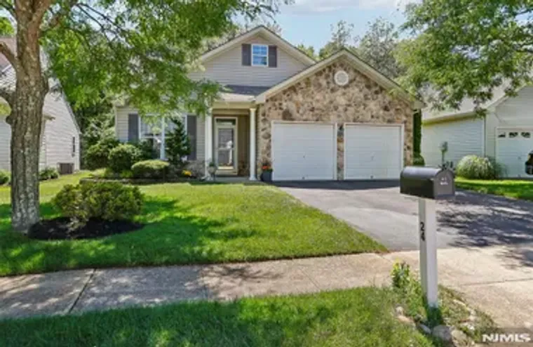 24 MORNING GLORY CT, BRICK, NJ, 08724, Brick, NJ 08724