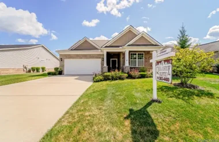 24279 WALLOON WAY, BROWNSTOWNCHARTERTOWN..., Brownstownchartertownship_wayne, MI 48134