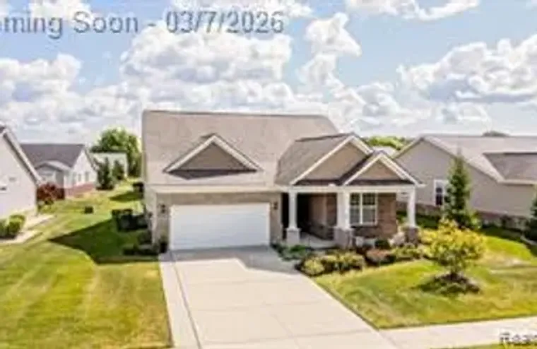 24279 WALLOON WAY, BROWNSTOWNCHARTERTOWN..., Brownstownchartertownship_wayne, MI 48134