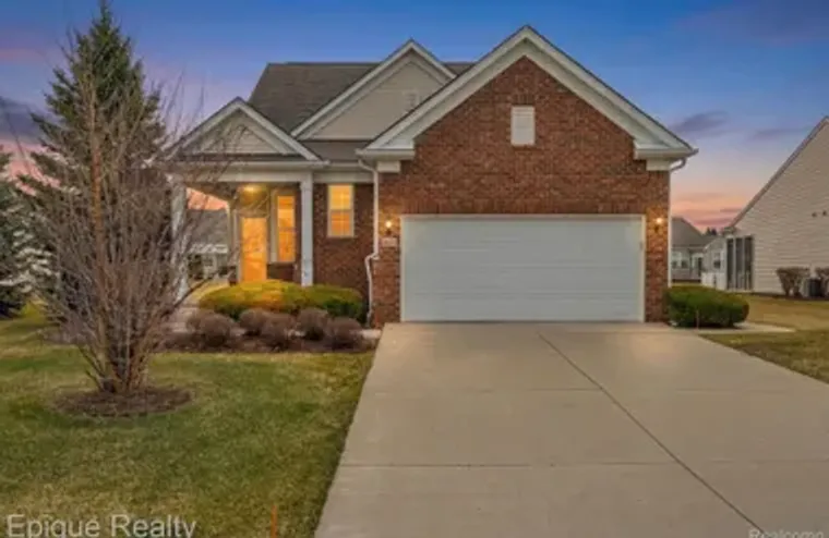 9415 SAND HILL DR, GRANDBLANCCHARTERTOWN..., Grandblancchartertownship_genesee, MI 48439