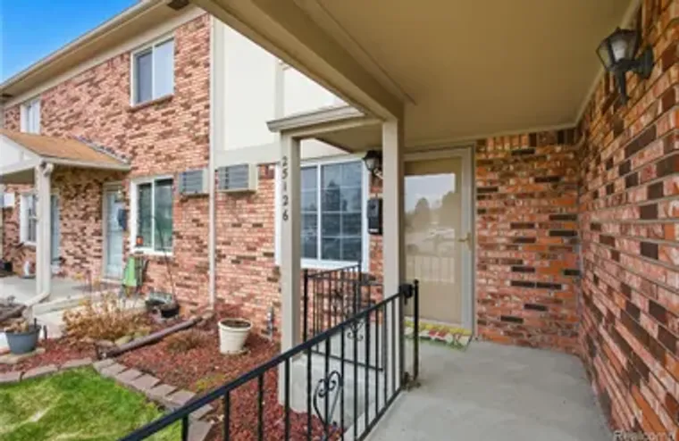 25126 FRANKLIN TERRACE FRANKLIN TER 6, S..., Southlyoncity_oakland, MI 48178
