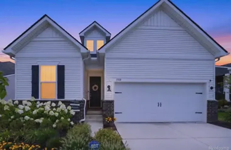 1708 SUNFLOWER LN, MILFORDCHARTERTOWNSHI..., Milfordchartertownship_oakland, MI 48381