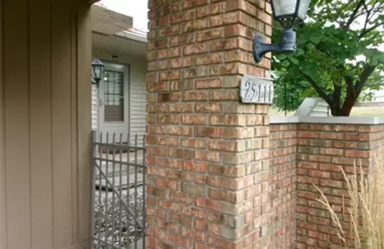 25111 HAMILTON CT 6, SOUTHLYONCITY_OAKLA..., Southlyoncity_oakland, MI 48178