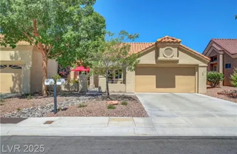 2456 DESERT BUTTE DR, LAS VEGAS, NV, 891..., Las Vegas, NV 89134