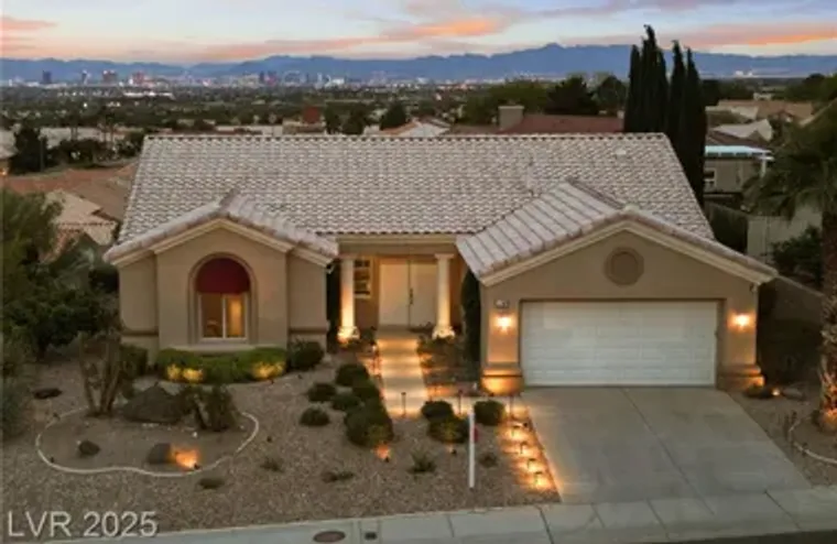 2728 FAISS DR, LAS VEGAS, NV, 89134, Las Vegas, NV 89134