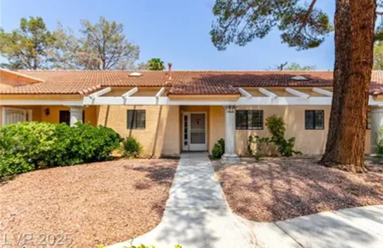 2851 S VALLEY VIEW BLVD 1060, LAS VEGAS,..., Las Vegas, NV 89102