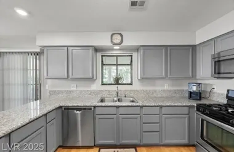 4816 FIESTA LAKES ST, LAS VEGAS, NV, 891..., Las Vegas, NV 89130