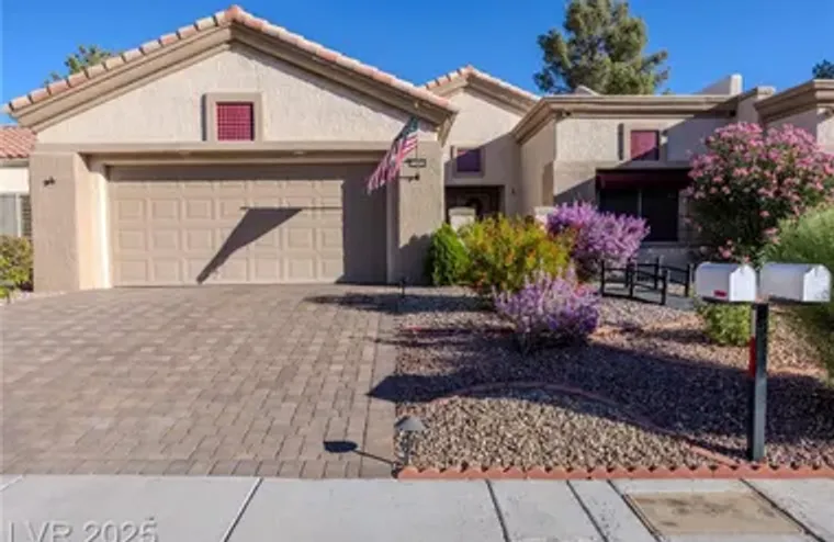 9240 JANUARY DR, LAS VEGAS, NV, 89134, Las Vegas, NV 89134